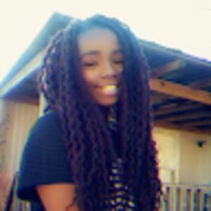 Meet your Posher, Johnique